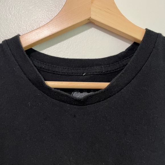 Batman Graphic Tee - Men’s Size Large - Picture 3 of 8